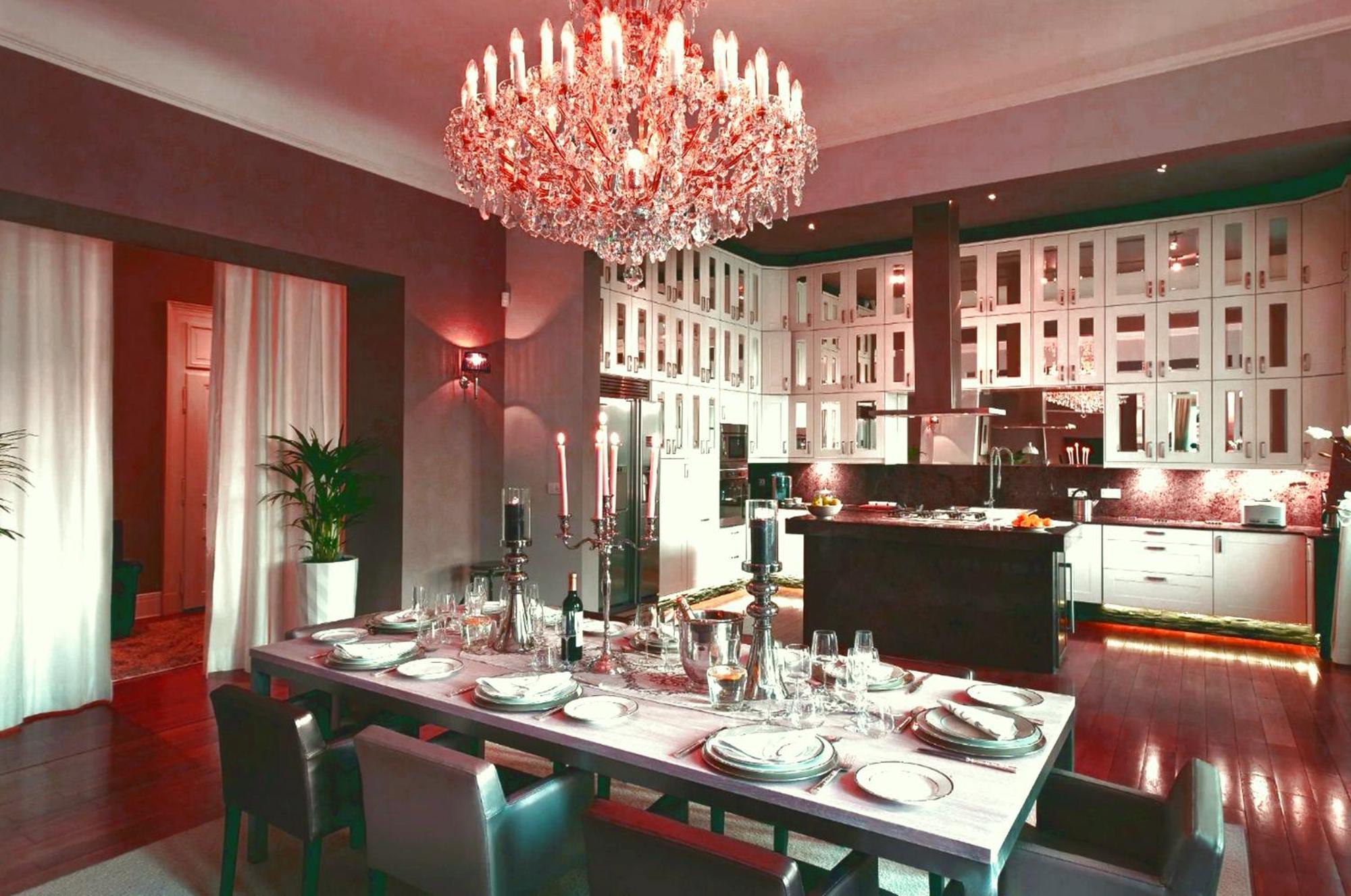 4 Bedrooms Apartment Mailand